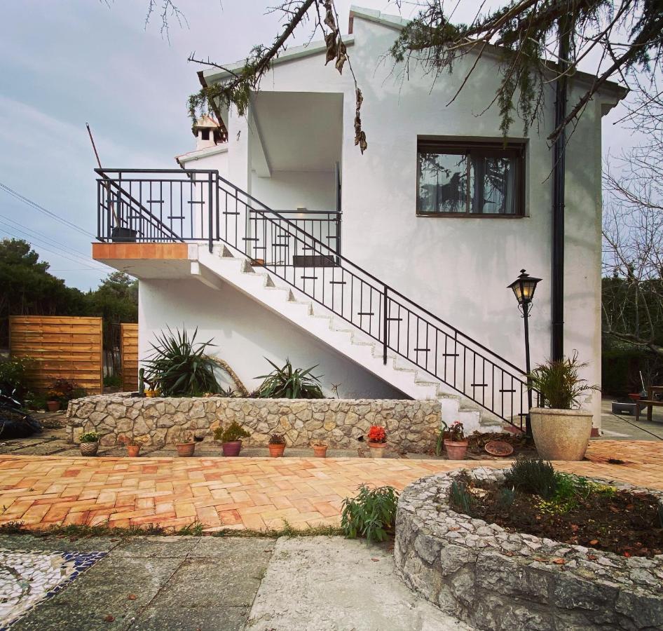 Charming Apartment In A Duplex With Garden & Balcony 커닛 외부 사진