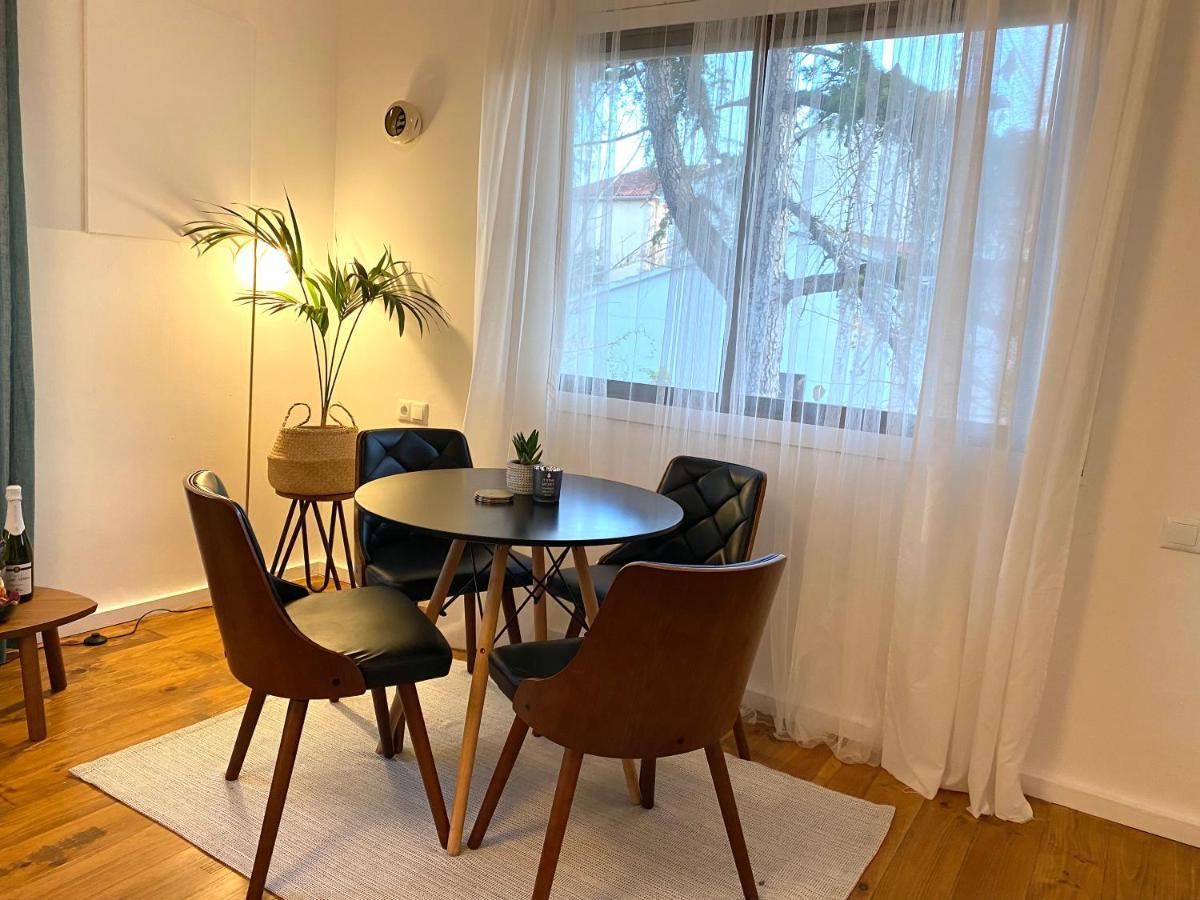 Charming Apartment In A Duplex With Garden & Balcony 커닛 외부 사진